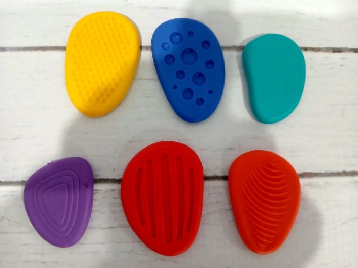 Сенсорні антистрес камінці 6 шт для нейророзвитку, зняття стресу та тривожності, дрібна моторика, 5,5-4,5 см (3952) відно в описі