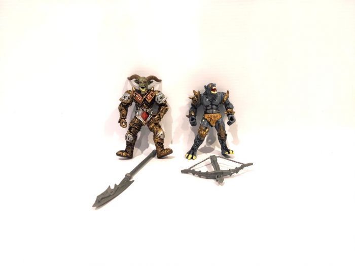 Дитяча іграшка пластикова колекційна фігурка орк Orcs Gladiator 10см , набір 2 шт/уп, mix 3 варіанта (SDC11151) 8910-46