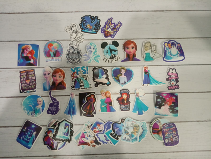 Наліпка герої мультфільма набір 50 шт (4002) ціна за набір